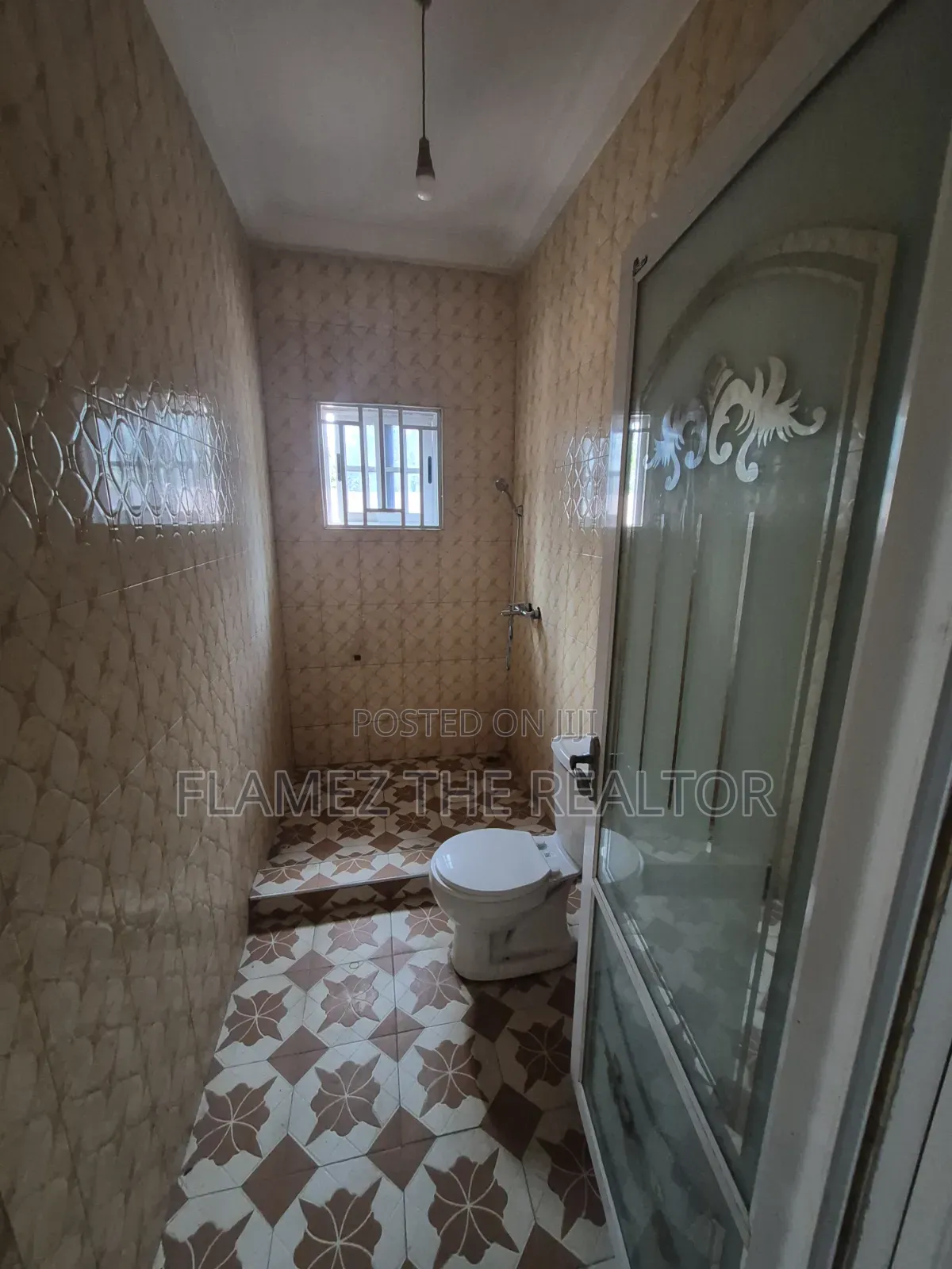 3bdrm House in Wachid Estate Area, Amasaman for rent