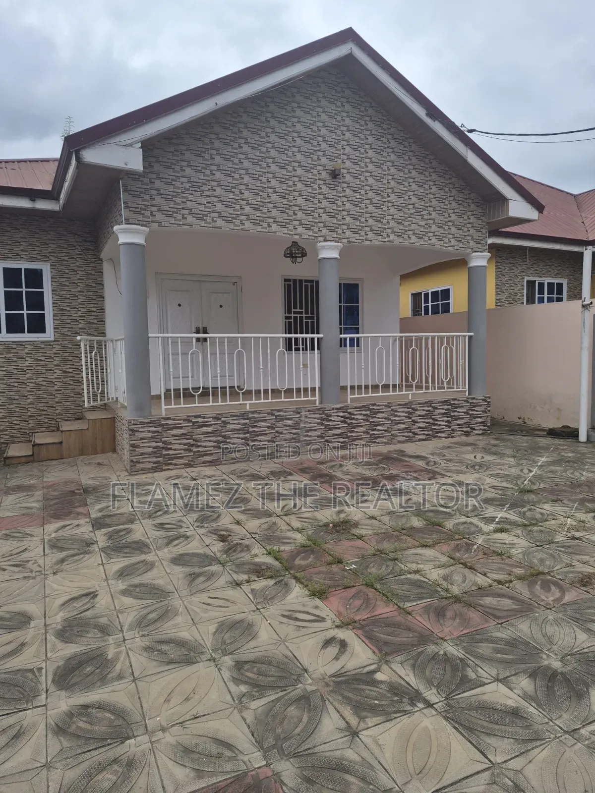 3bdrm House in Wachid Estate Area, Amasaman for rent