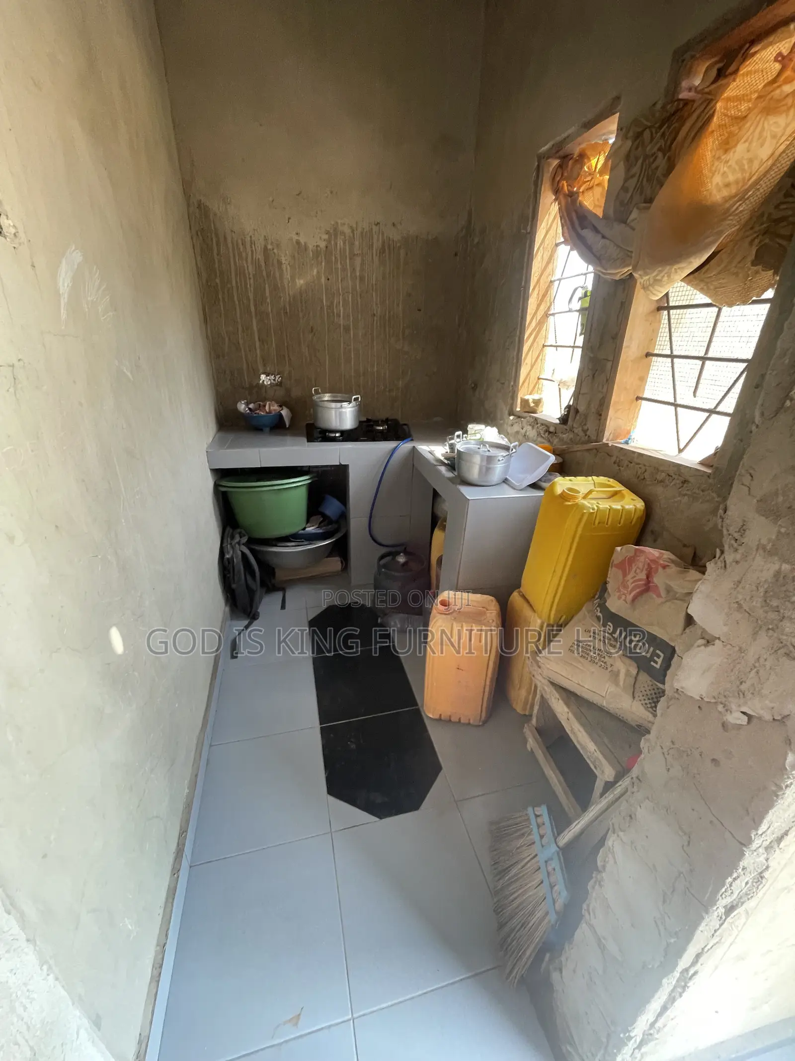 Furnished Mini Flat in Stamford Bridge-, Ga South Municipal for rent