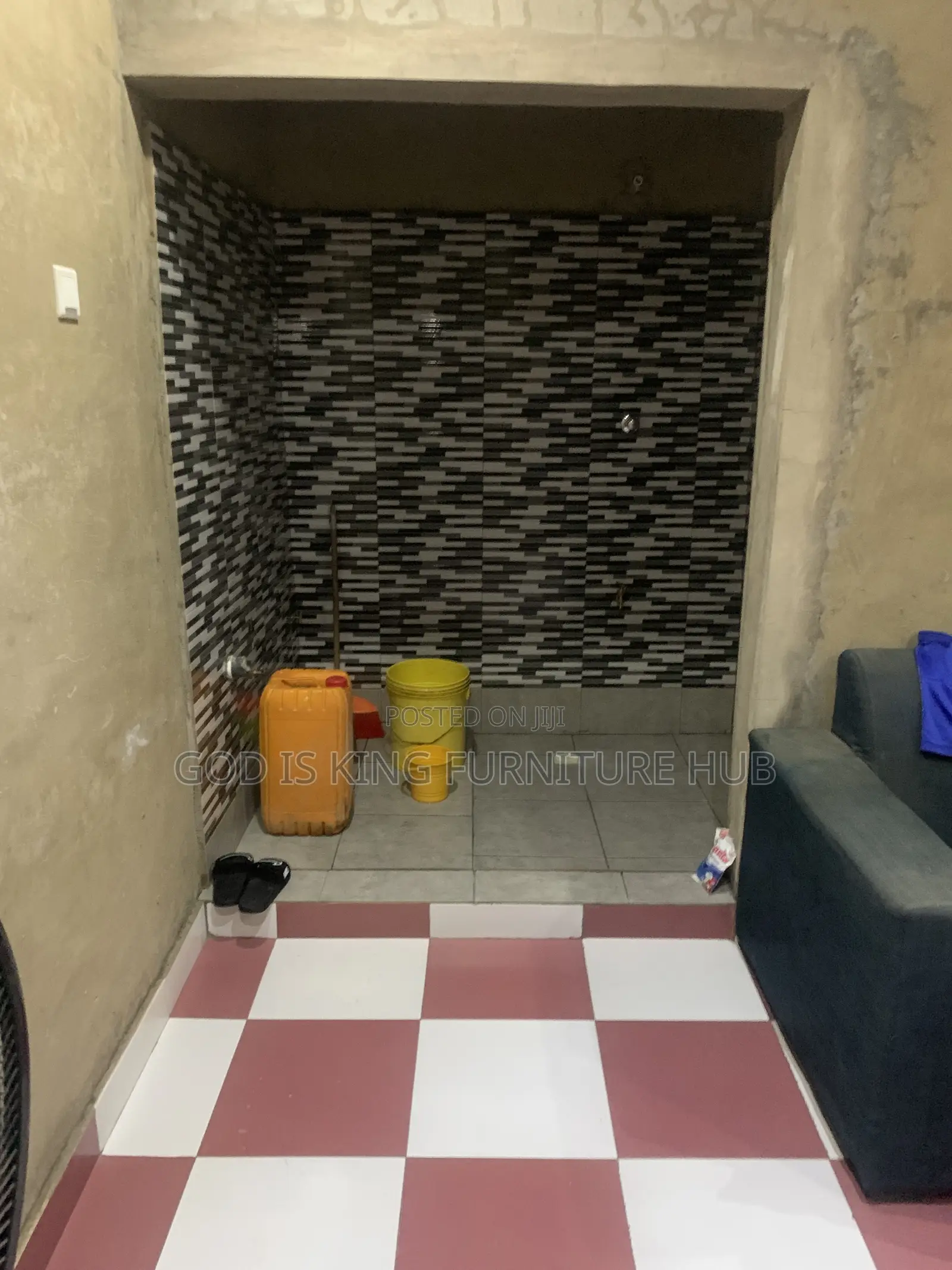 Furnished Mini Flat in Stamford Bridge-, Ga South Municipal for rent