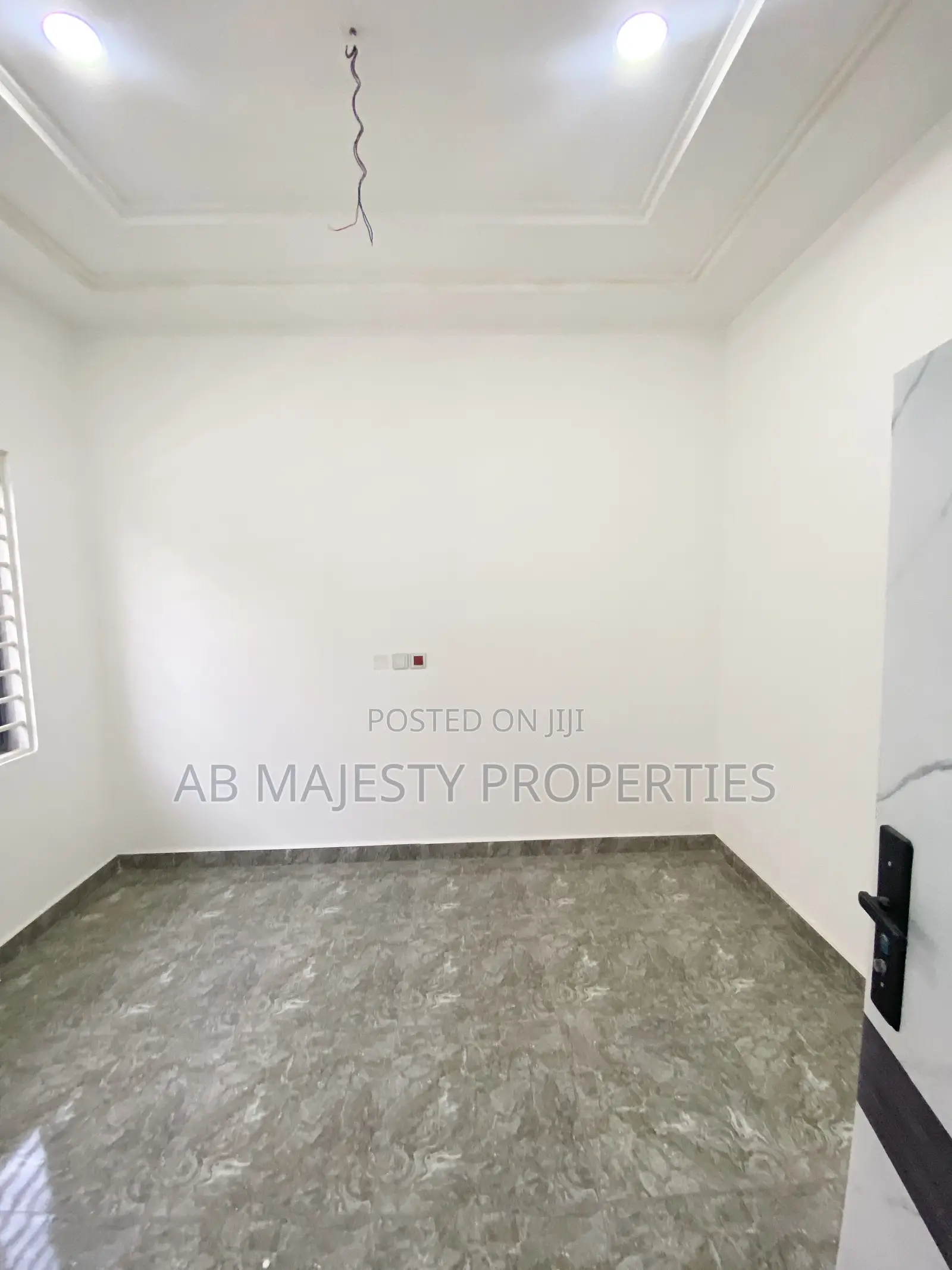 3bdrm House in Ab Majesty, Community 25 for sale