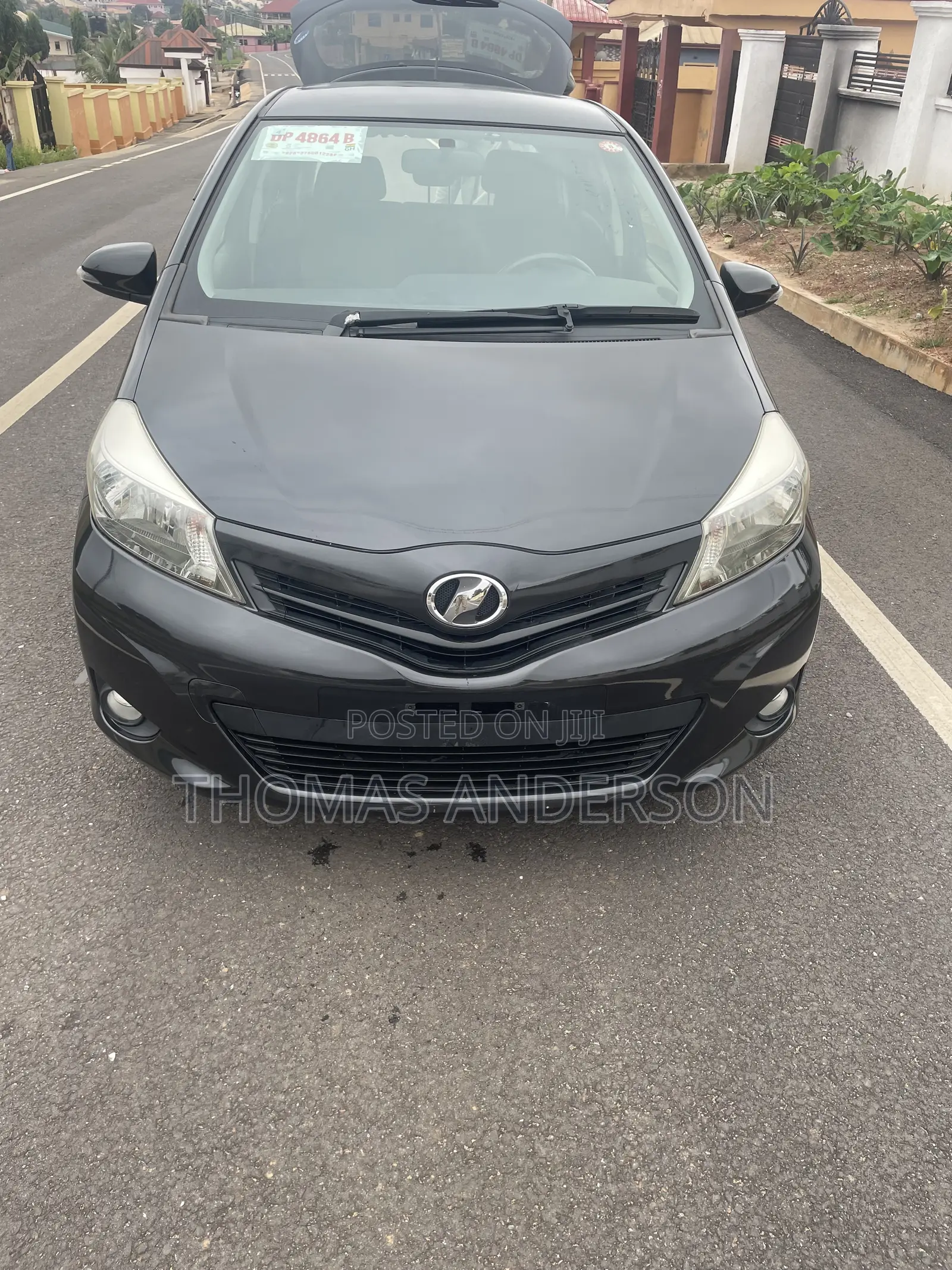 Toyota Vitz 2015 Black