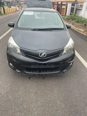 Toyota Vitz 2015 Black
