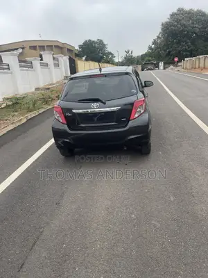 Toyota Vitz 2015 Black