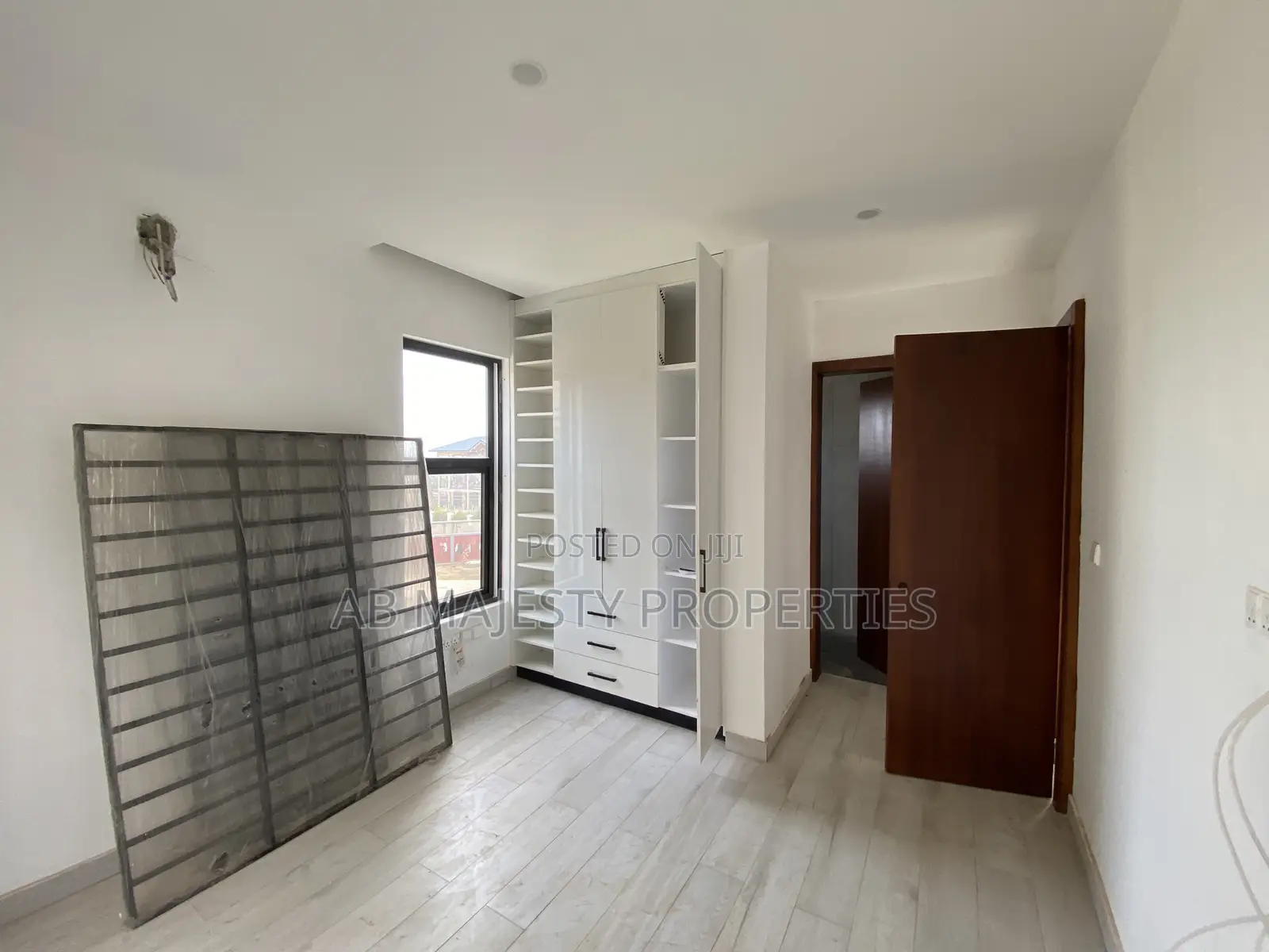 3bdrm House in Ab Majesty, Accra Metropolitan for sale