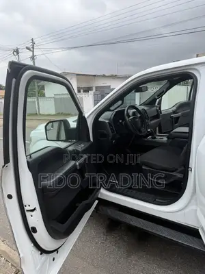 Ford F-150 XLT 4x4 Regular Cab Styleside 8 ft. box 141 in. WB 2019