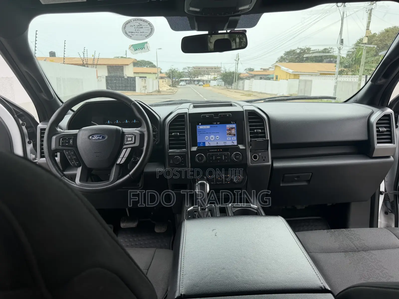 Ford F-150 XLT 4x4 Regular Cab Styleside 8 ft. box 141 in. WB 2019