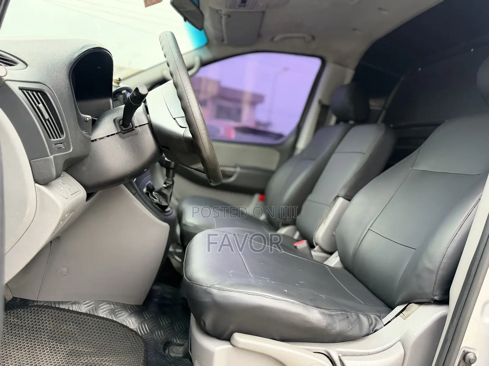 Hyundai Starex 2012 Silver