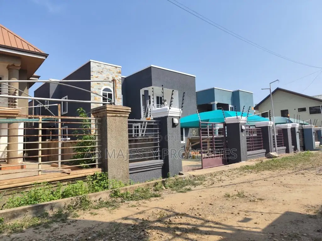 4bdrm House in Ab Majesty, Accra Metropolitan for rent