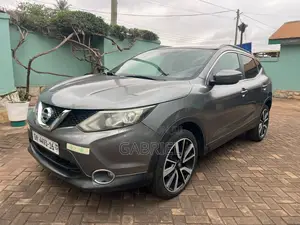 Nissan Qashqai 2016 Gray