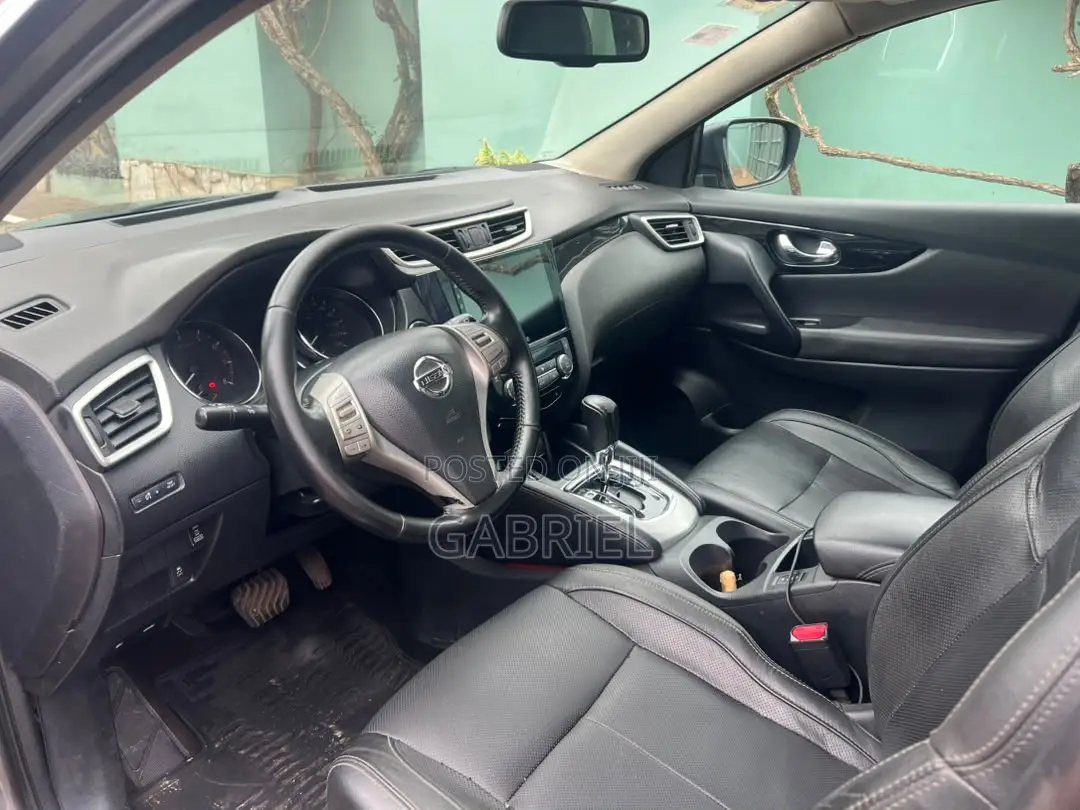 Nissan Qashqai 2016 Gray
