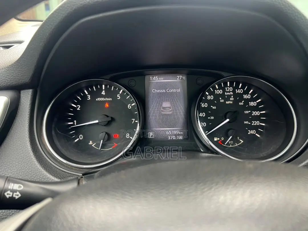 Nissan Qashqai 2016 Gray