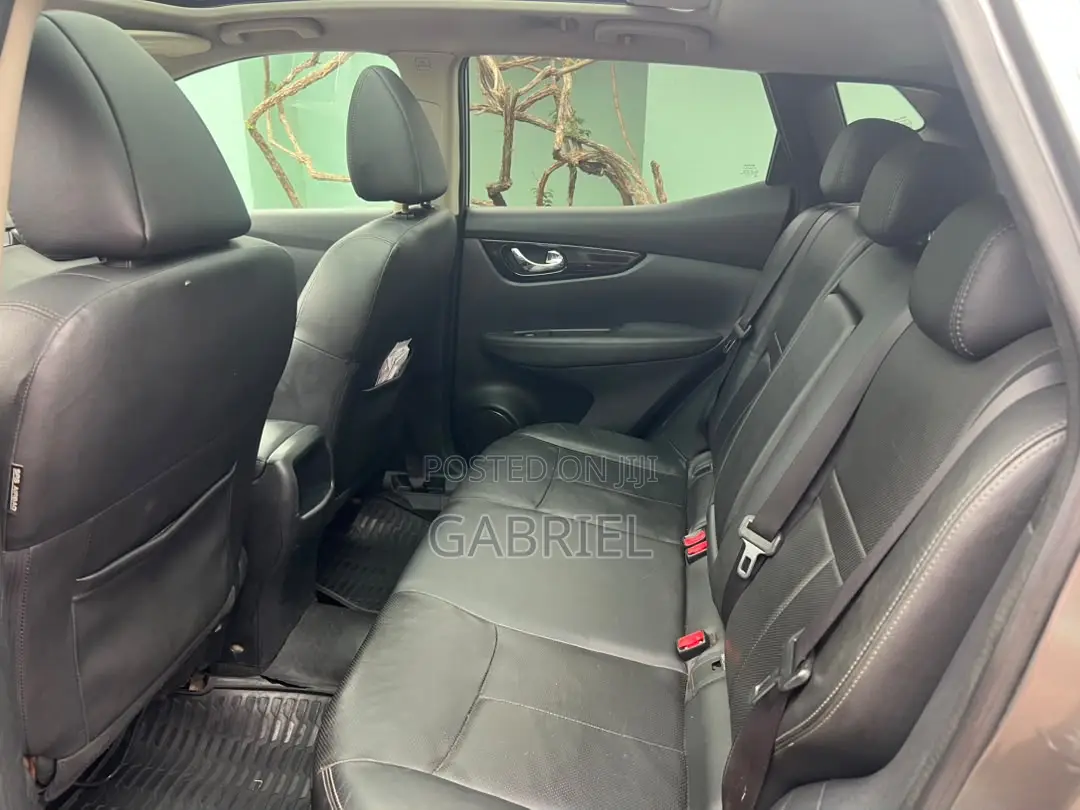 Nissan Qashqai 2016 Gray