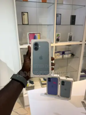 New Apple iPhone 16 128 GB Blue
