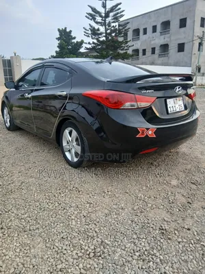 Hyundai Elantra 2013 Black