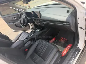 Honda HR-V 2023 White