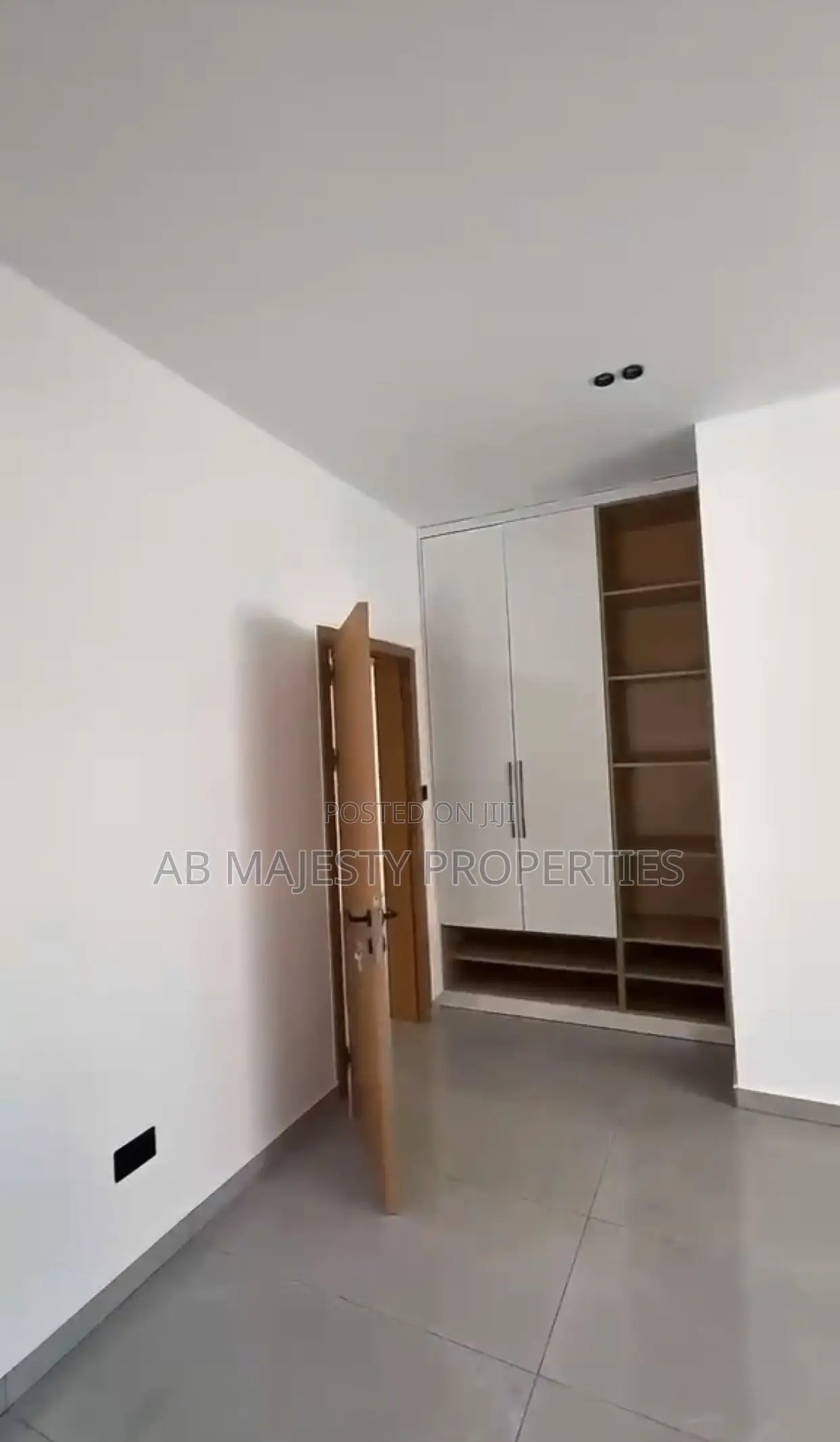 4bdrm House in Ab Majesty, Accra Metropolitan for sale