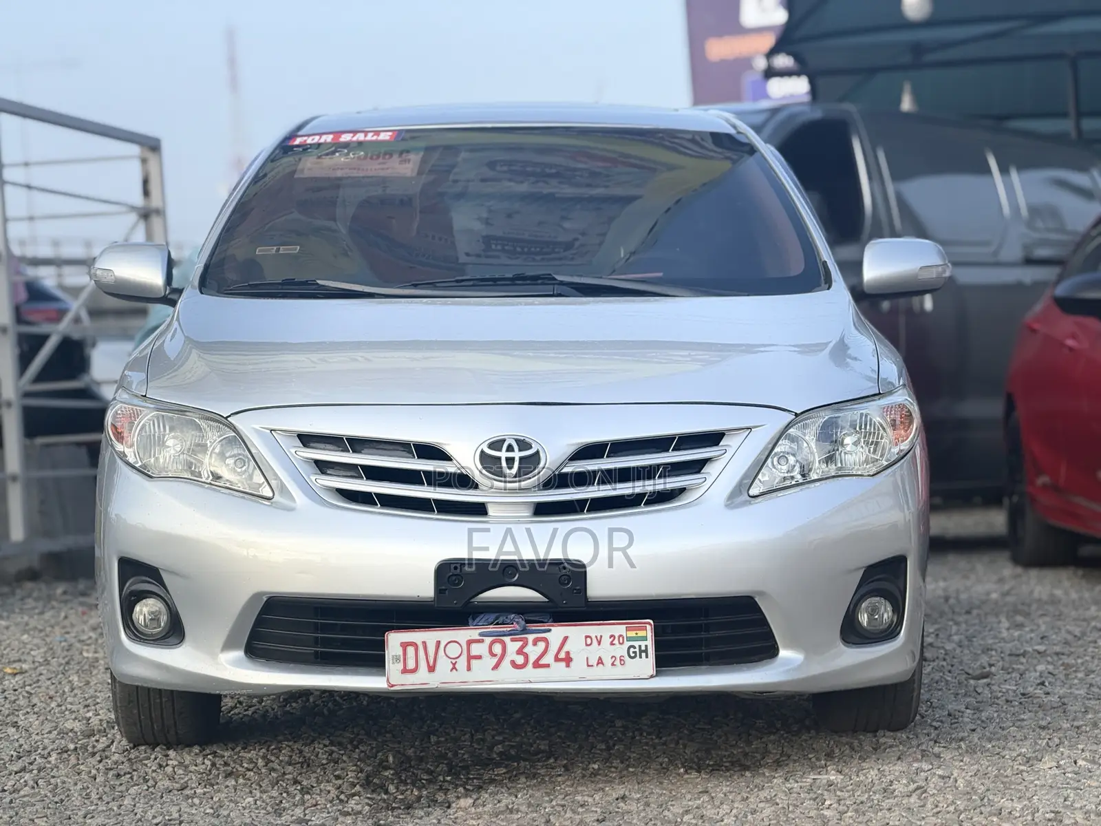 Toyota Corolla LE 4dr Sedan (1.8L 4cyl 4A) 2010 Silver
