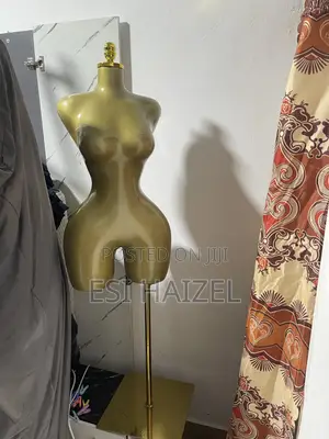 BBL Mannequin
