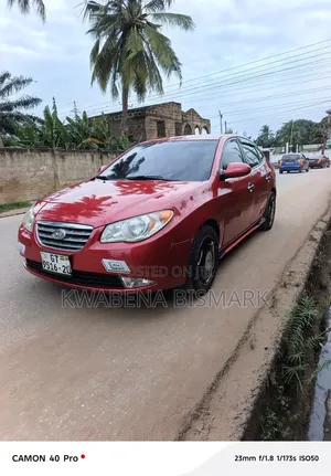 Hyundai Elantra 2009 Red