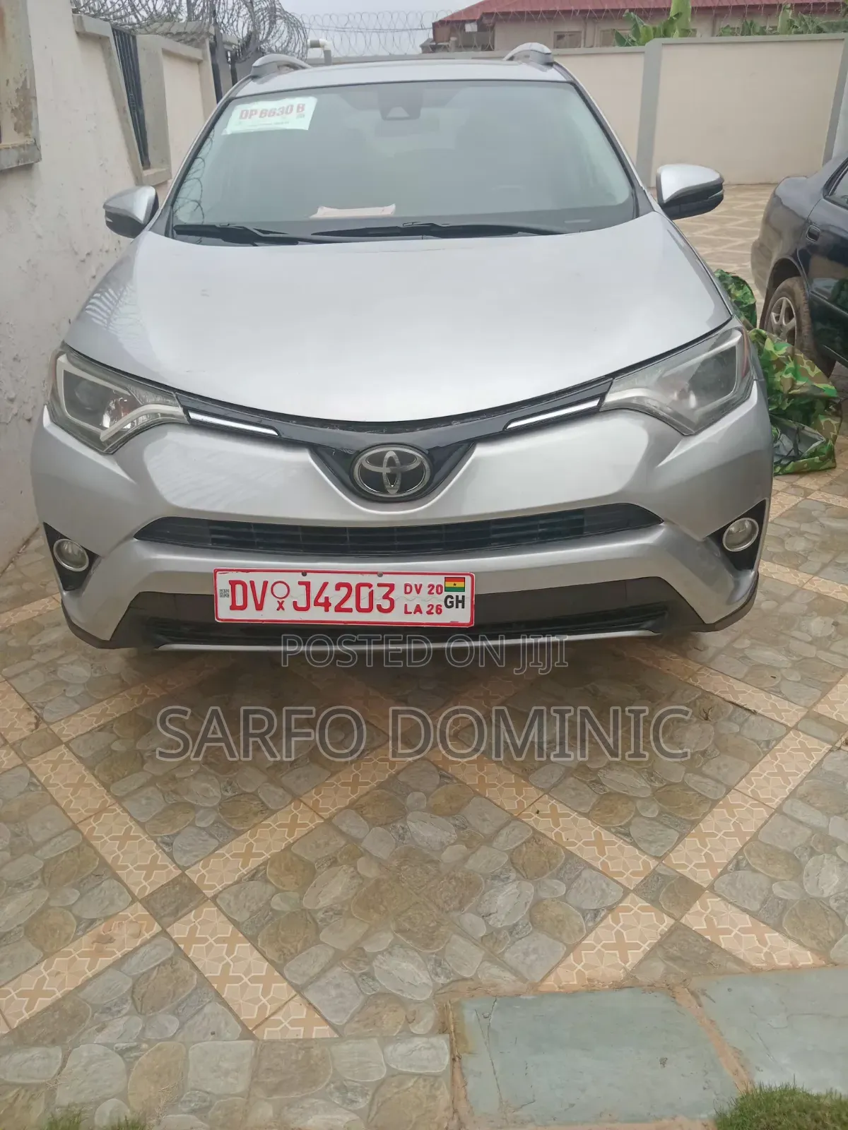 Toyota RAV4 2017 Gray