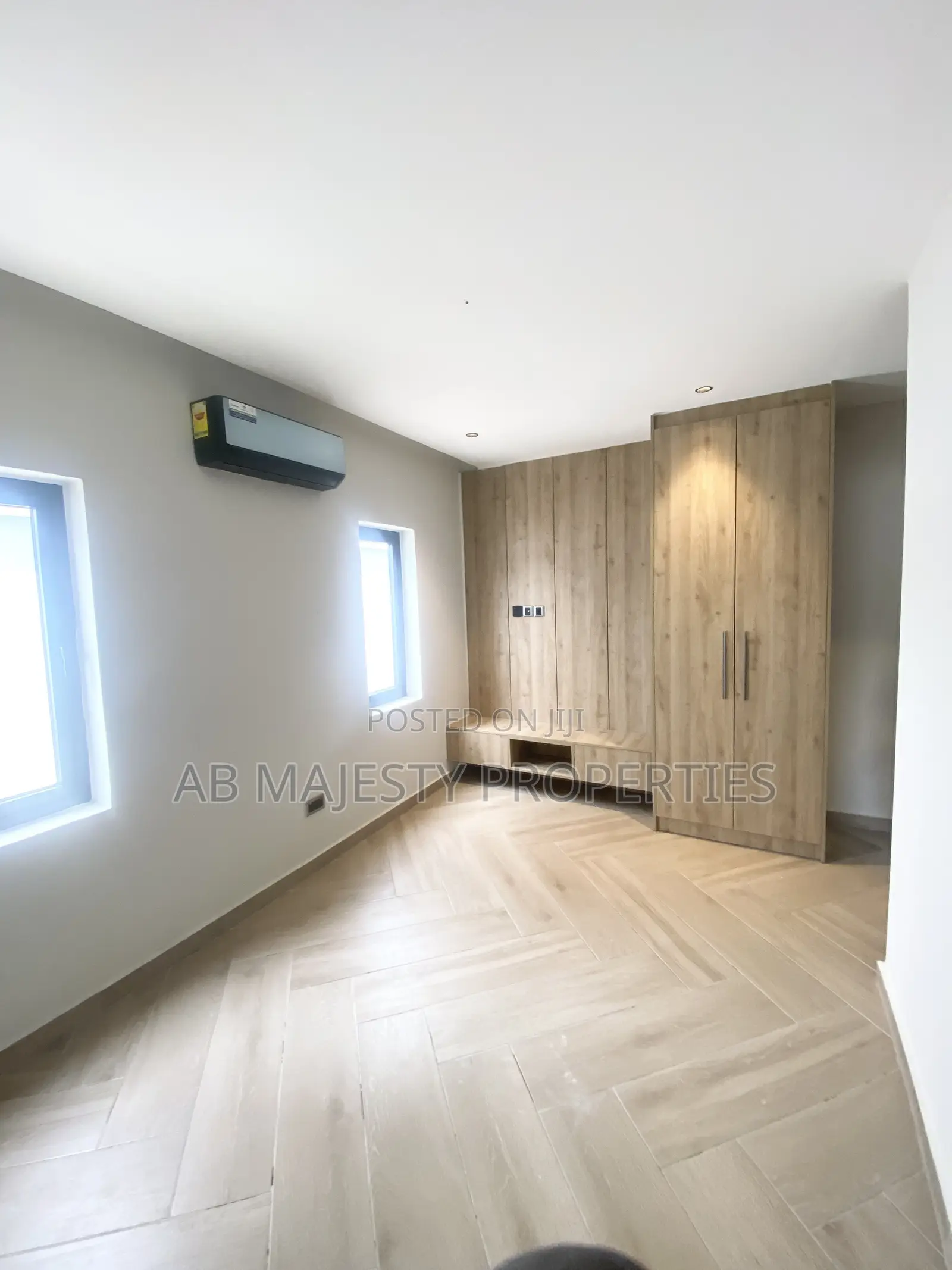 4bdrm House in Ab Majesty, Airport Residential Area for sale