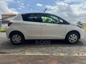Toyota Vitz 2014 White