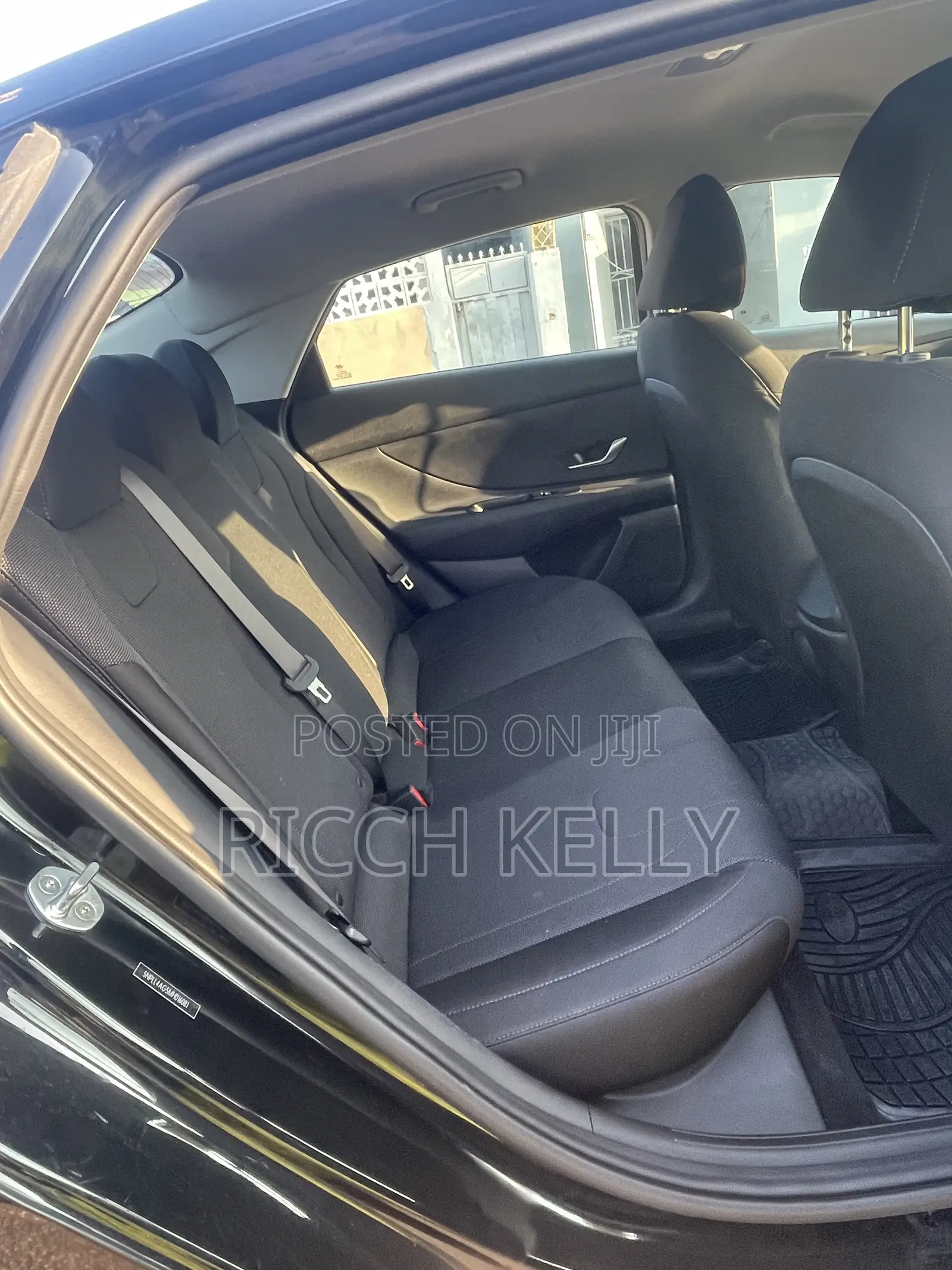 Hyundai Elantra SE 2021 Black