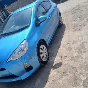 Toyota Aqua 2012 Blue