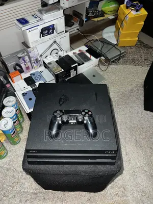PlayStation 4 Pro With One Controller