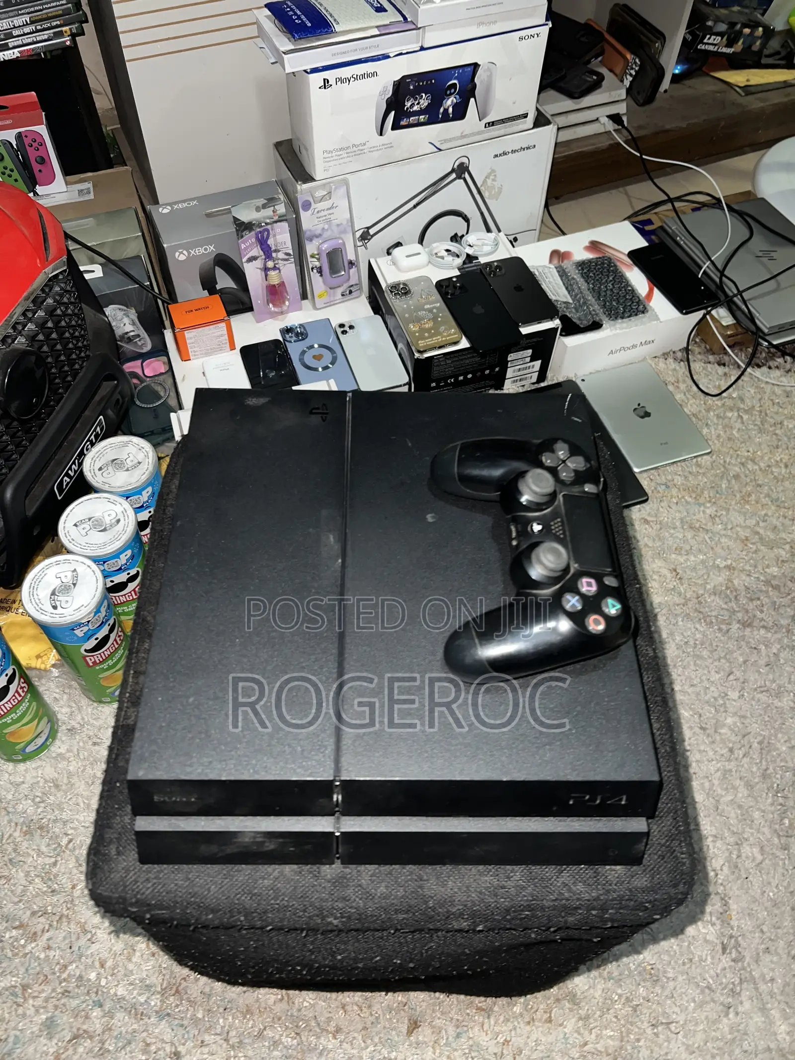 PlayStation 4 Standard Edition