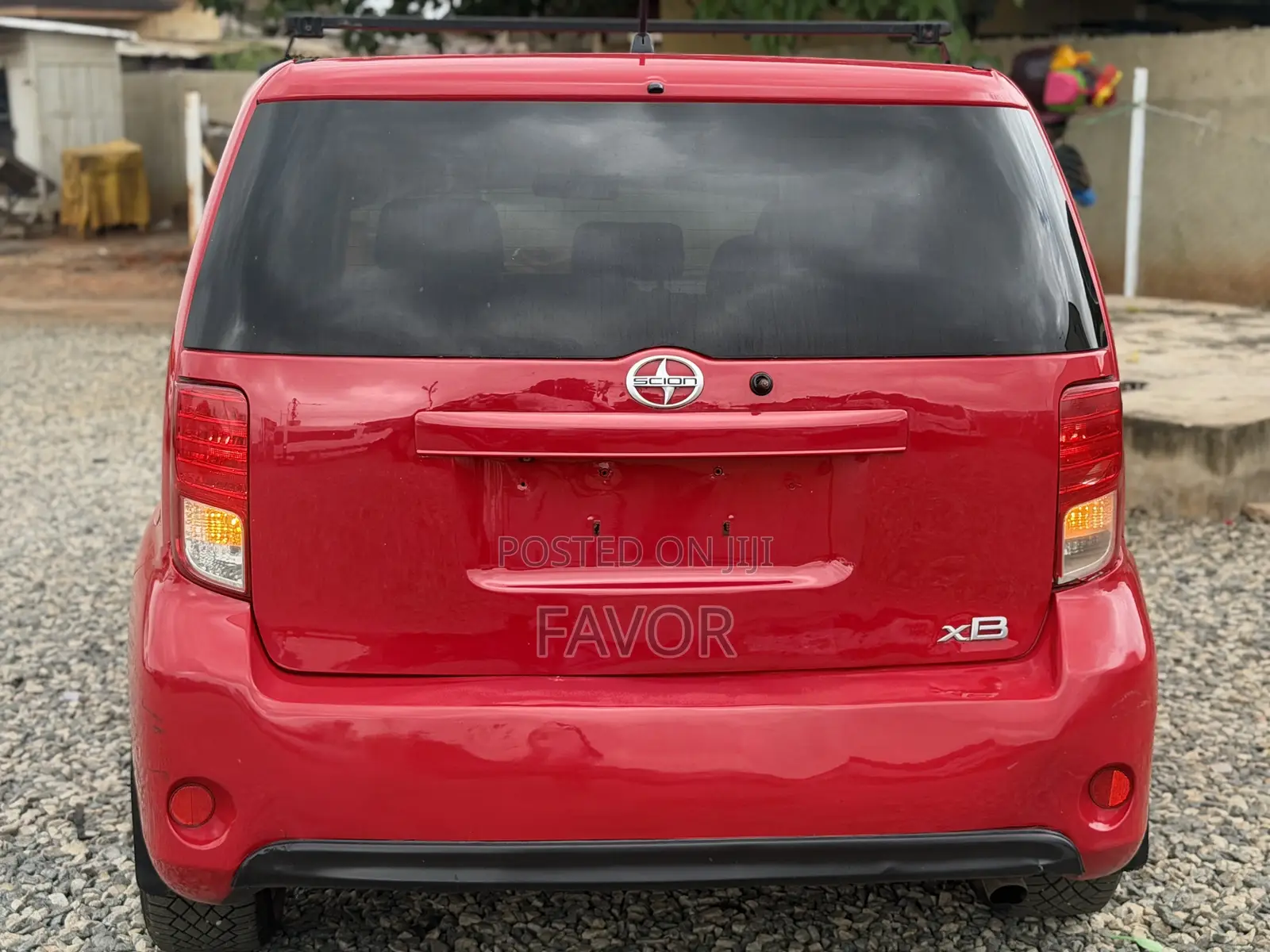 Toyota Spade 2013 Red