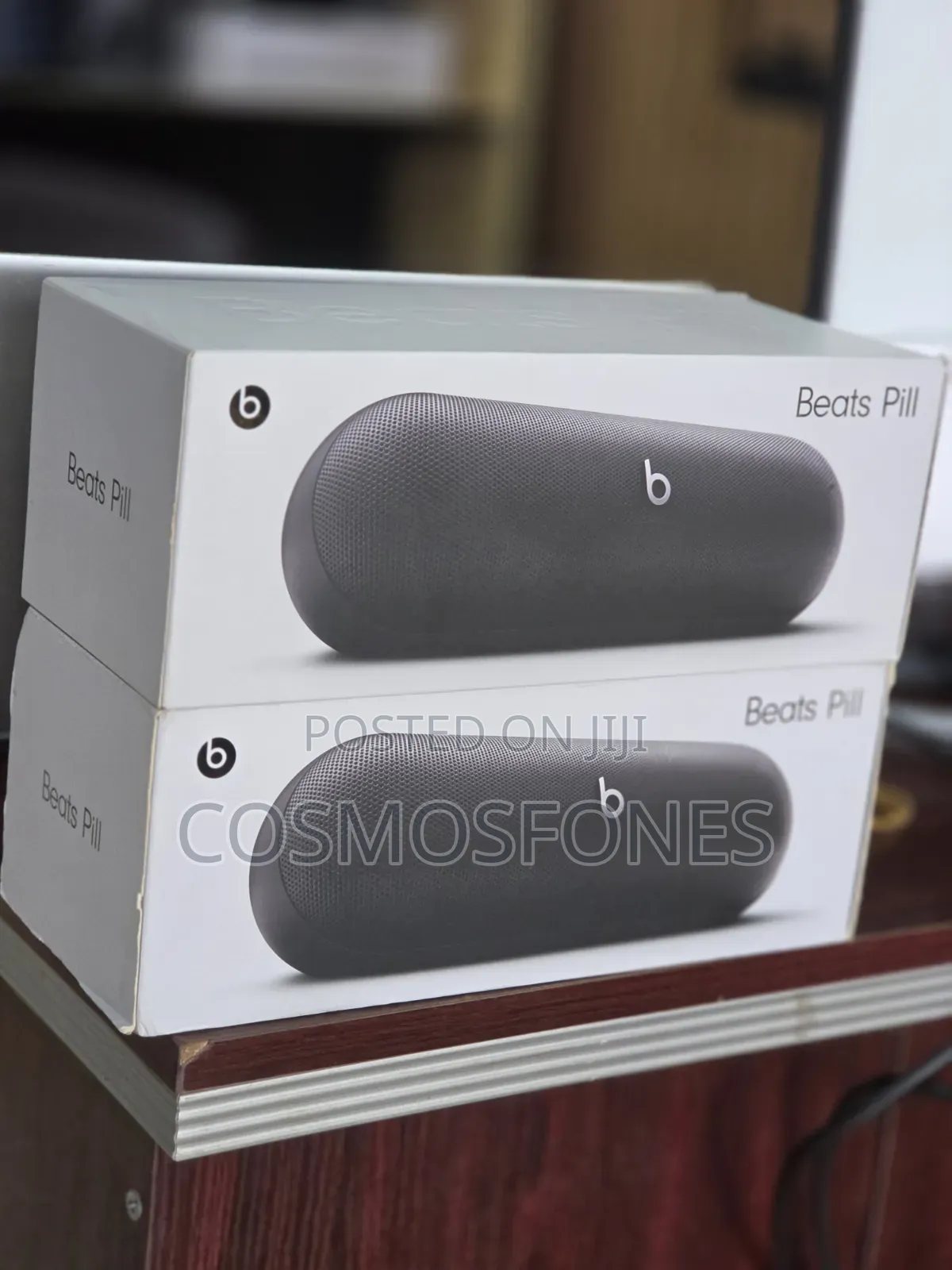 Beats Pill