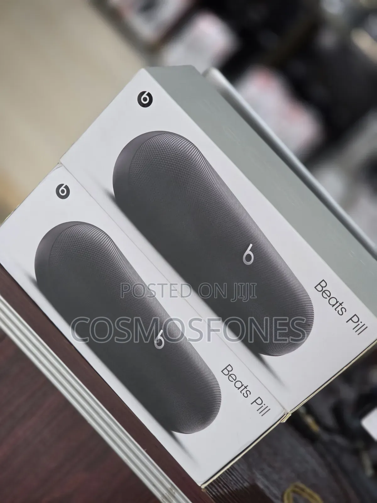 Beats Pill