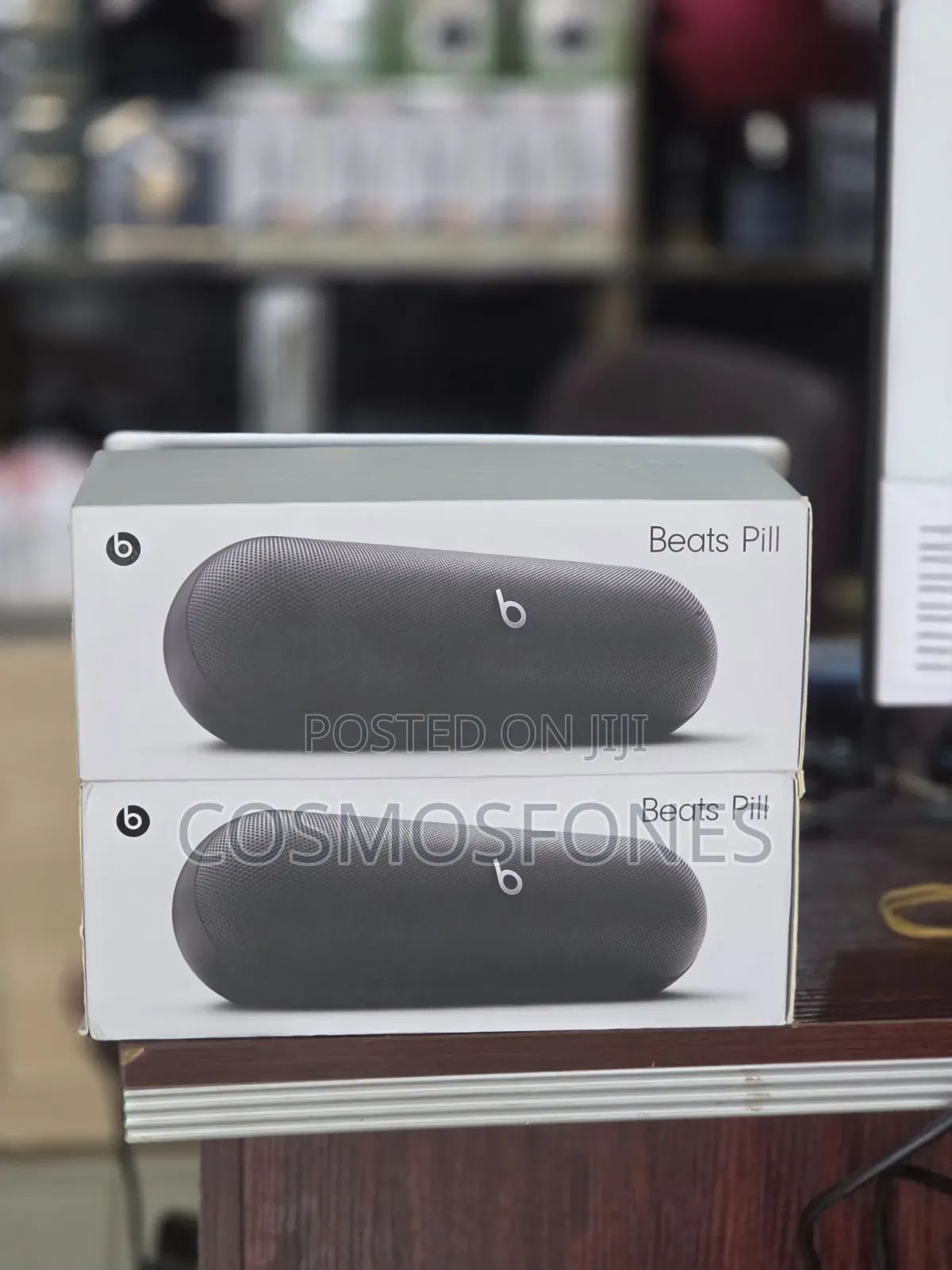 Beats Pill