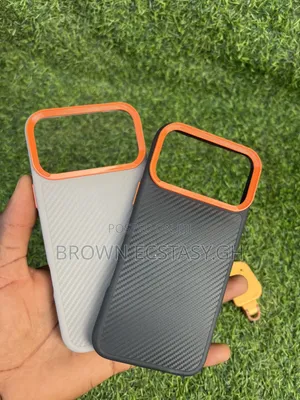 iPhone 17 Pro Max Carbon Fiber Case With Orange Bumper