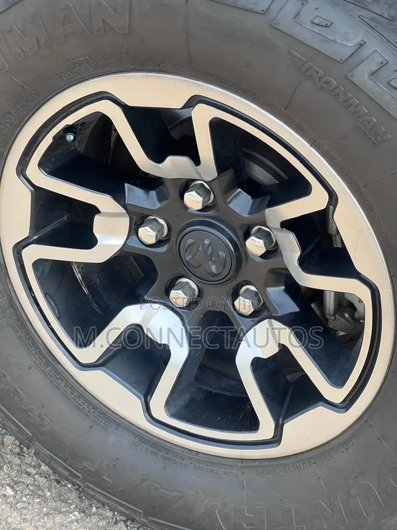Dodge RAM 1500 5.7 Petrol RWD 2021