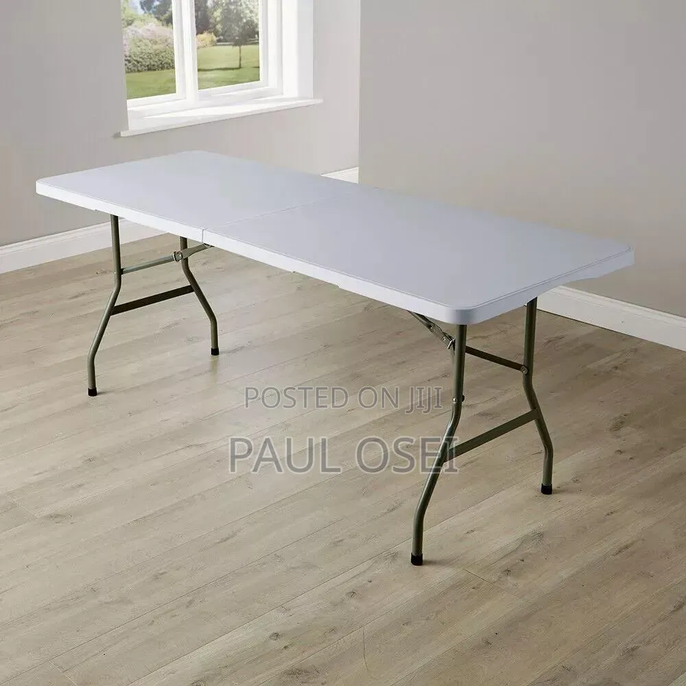 8 Sitter Folding Table