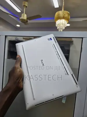 Laptop Dell XPS 13 7390 2-in-1 16GB Intel Core i7 SSD 512GB