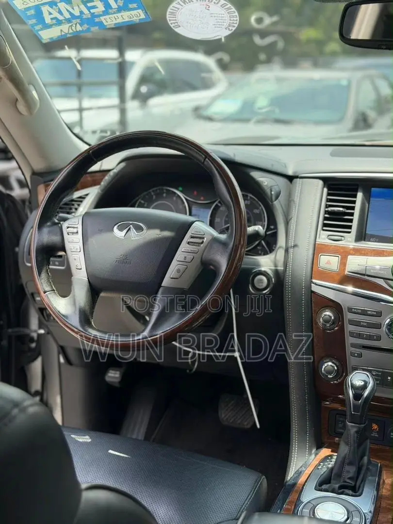 Infiniti QX80 2018 Gray