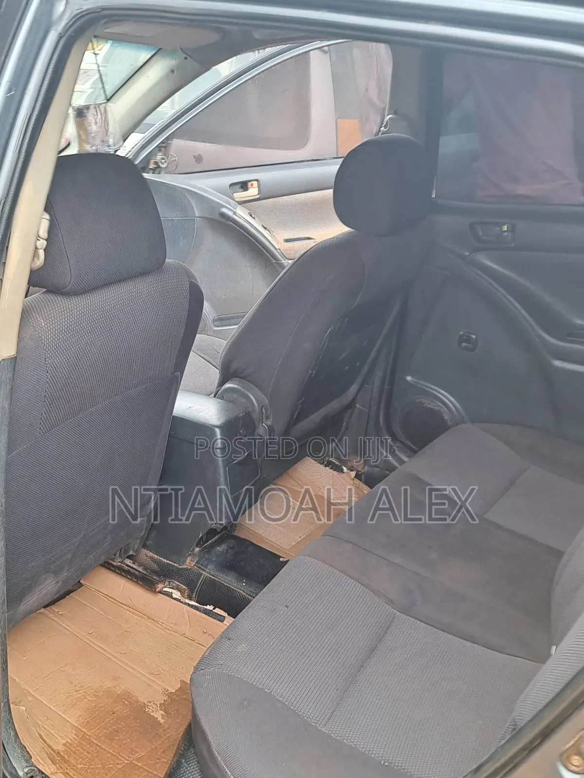 Pontiac Vibe 2005 Gray
