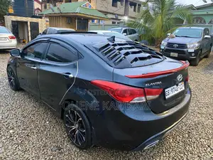 Hyundai Elantra 2012 Black