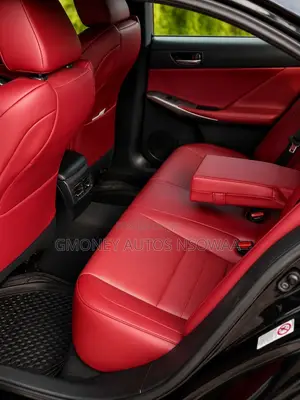Lexus IS 300 AWD 2018 Black