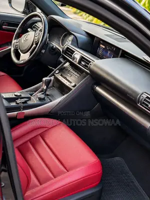 Lexus IS 300 AWD 2018 Black