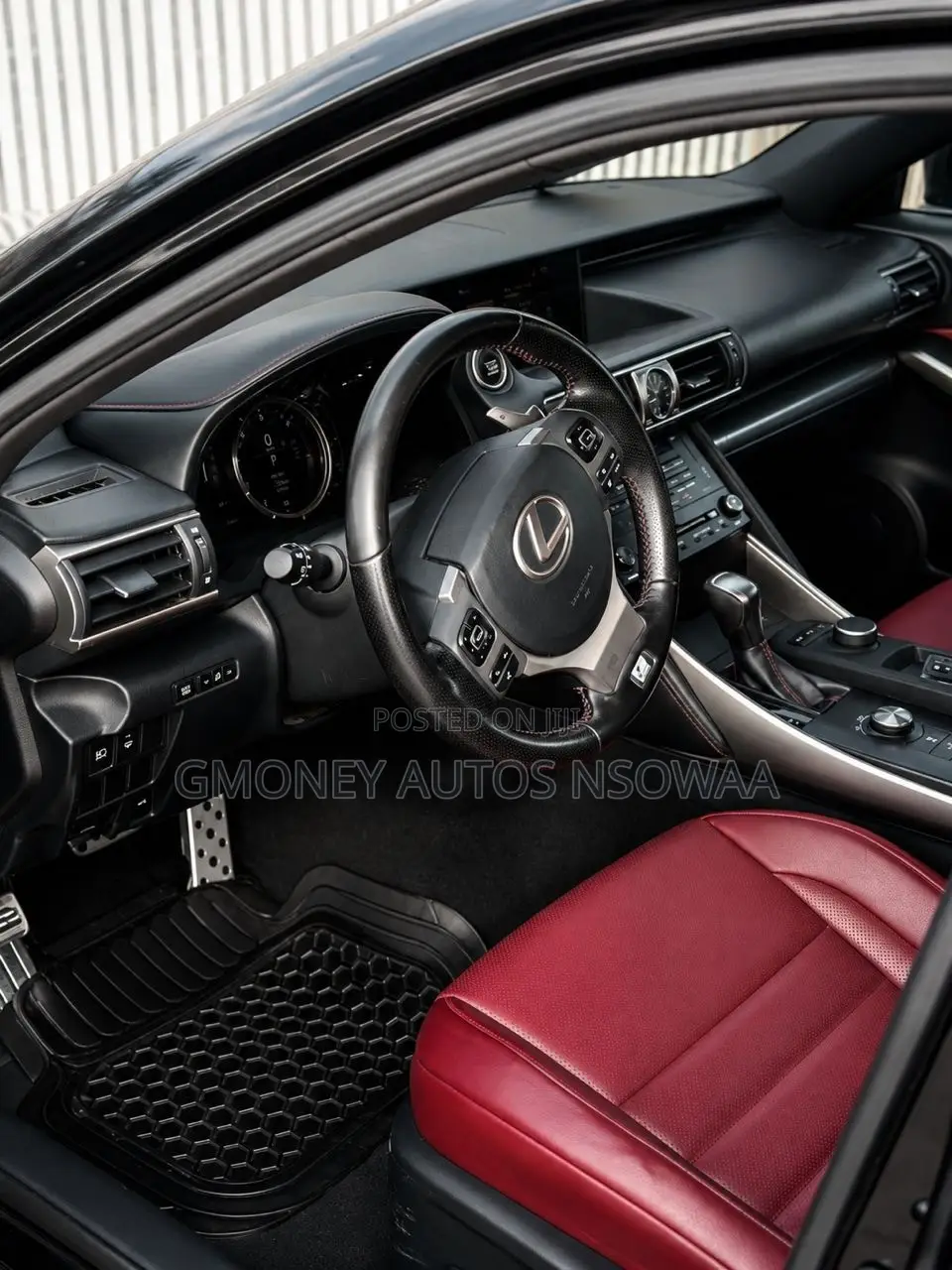 Lexus IS 300 AWD 2018 Black