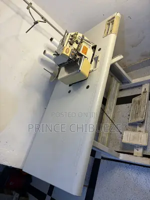 Knitting Machines 3 and 4 Thread