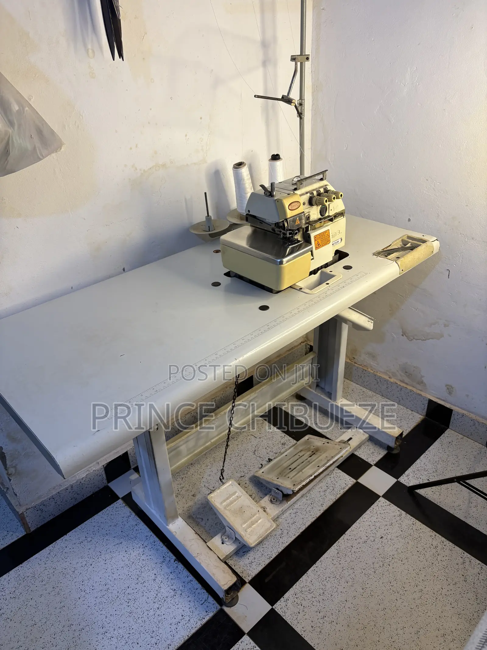 Knitting Machines 3 and 4 Thread
