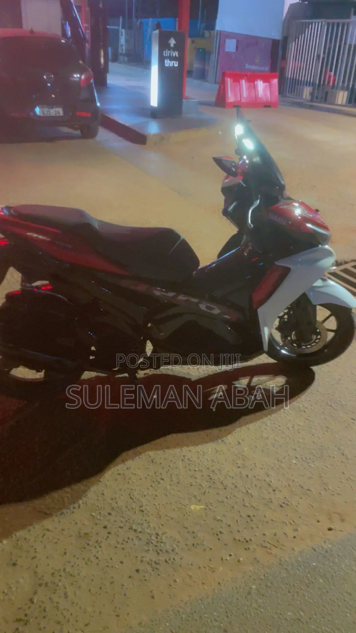 Yamaha Aerox 2025 Red