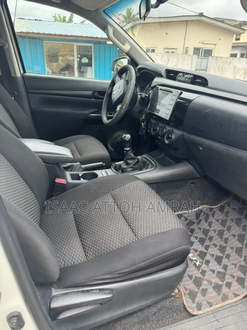 Toyota Hilux 2017 White