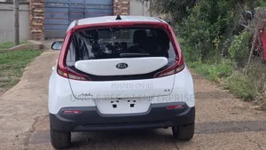 Kia Soul EX 2020 White